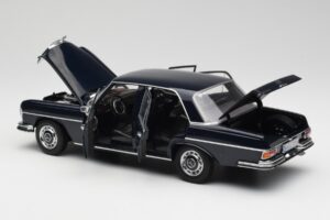 Mercedes 280 SE W108 Midnight Bleu Norev 1:18 B66040597 Métal Moulé — image 5 sur 8