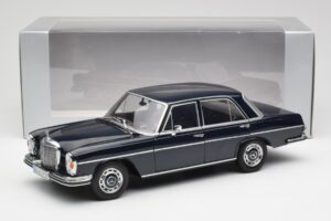 Mercedes 280 SE W108 Midnight Bleu Norev 1:18 B66040597 Métal Moulé — image 8 sur 8
