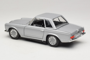 Mercedes 280 SL W113 Berlina Argent Techno Giodi 1:18 F14051030 Métal Moulé — image 7 sur 8