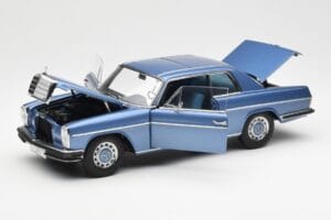 Mercedes 280C/8 W114 Coupe Bleu Metallic AUTOart 1:18 76187 Métal Moulé — image 2 sur 8