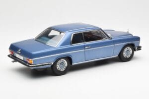 Mercedes 280C/8 W114 Coupe Bleu Metallic AUTOart 1:18 76187 Métal Moulé — image 3 sur 8