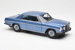 Mercedes 280C/8 W114 Coupe Bleu Metallic AUTOart 1:18 76187 Métal Moulé — image 6 sur 8