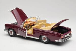 Mercedes 280SE W108 Bordeaux Rouge Maisto 1:18 31811 Métal Moulé — image 5 sur 8