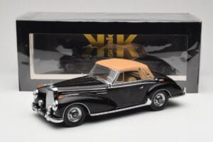 Mercedes 300 SC W188 Cabriolet Softtop Noir KK-Scale 1:18 KKDC180943 Métal Moulé — image 6 sur 6