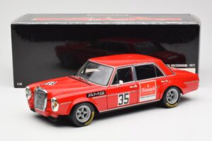 Mercedes 300 SEL 6.8 #35 H. Kelleners Hockenheim 1973 Minichamps 1:18 100713435 Métal Moulé — image 8 sur 8