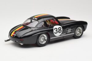 Mercedes 300 SL #38 1954 Bburago 1:18 3015-M1 Métal Moulé — image 3 sur 8