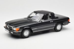 Mercedes 300 SL R107 Noir Pearl Édition Concessionnaire Norev 1:18 B66040678 Métal Moulé — image 3 sur 10