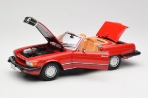 Mercedes 300 SL R107 Rouge Norev 1:18 B66040623 Métal Moulé — image 2 sur 8