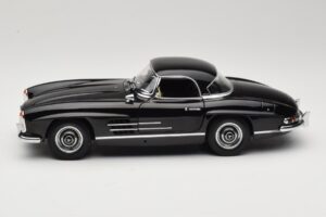 Mercedes 300 SL W198 Roadster With Hardtop Noir Minichamps 1:18 180039040 Métal Moulé — image 4 sur 8