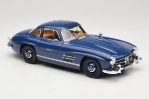 Mercedes 300 SL W198 Bleu Norev 1:18 183852 Métal Moulé — image 6 sur 8