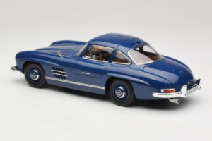 Mercedes 300 SL W198 Bleu Norev 1:18 183852 Métal Moulé — image 7 sur 8