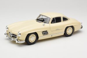 Mercedes 300 SL W198 Crème Minichamps 1:18 110037212 Métal Moulé