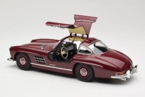 Mercedes 300 SL W198 Gullwing Rouge Foncé Minichamps 1:18 110037218 Métal Moulé — image 5 sur 8
