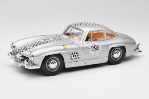 Mercedes 300 SL W198 #295 1954 Bburago 1:18 32813 Métal Moulé