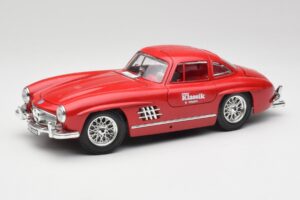 Mercedes 300 SL W198 Red Metallic Bburago 1:18 3013-M1 Métal Moulé