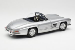 Mercedes 300 SL W198 Roadster Silver Metallic Minichamps 1:18 180039030 Métal Moulé — image 3 sur 8