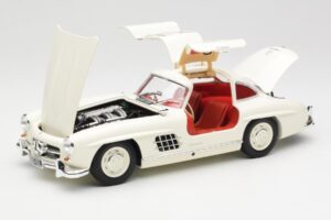 Mercedes 300 SL W198 Blanc Minichamps 1:18 180039006 Métal Moulé — image 2 sur 8