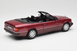 Mercedes 300CE-24 A124 Cabriolet Almandine Rouge Métallisé Norev 1:18 B66040616 Métal Moulé — image 3 sur 8