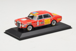 Mercedes 300 SEL 6.8 AMG #35 H. Heyer / C. Schickentanz 24 Hours of Spa 1971 Minichamps 1:43 MB007 Métal Moulé — image 2 sur 4