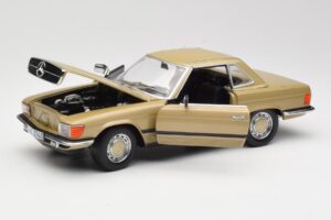 Mercedes 350 SL R107 Or Sun Star 1:18 MB004 Métal Moulé — image 2 sur 8