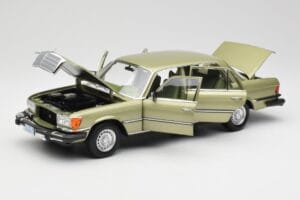 Mercedes 450 SEL W116 J.R. Ewing Dallas Vert Argenté Norev 1:18 183975 Métal Moulé — image 2 sur 8