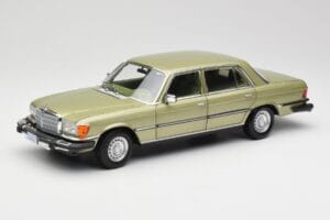 Mercedes 450 SEL W116 J.R. Ewing Dallas Vert Argenté Norev 1:18 183975 Métal Moulé