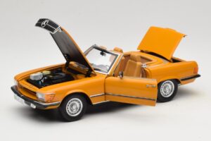 Mercedes 450 SL R107 Cayenne Orange Norev 1:18 183350 Métal Moulé — image 2 sur 10
