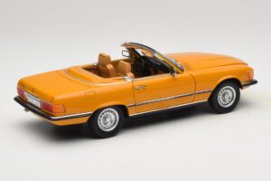 Mercedes 450 SL R107 Cayenne Orange Norev 1:18 183350 Métal Moulé — image 4 sur 10