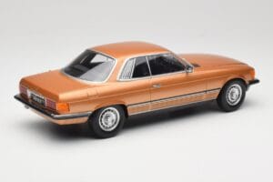 Mercedes 450 SLC C107 Icon Gold Metallic KK-Scale 1:18 KKDC180791 Métal Moulé — image 2 sur 6