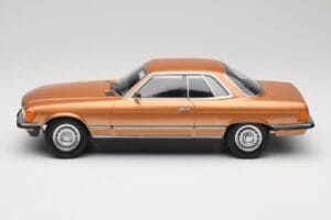 Mercedes 450 SLC C107 Icon Gold Metallic KK-Scale 1:18 KKDC180791 Métal Moulé — image 3 sur 6