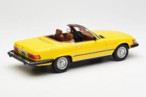 Mercedes 450SL R107 Jaune US Version Norev 1:18 183727 Métal Moulé — image 4 sur 9