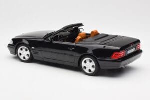 Mercedes SL 500 R129 Noir Norev 1:18 183750 Métal Moulé — image 9 sur 10