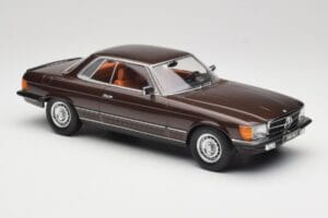Mercedes 500 SLC C107 Beige Metallic KK-Scale 1:18 KKDC180851 Métal Moulé — image 4 sur 6