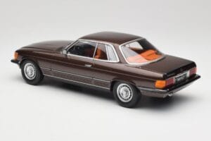 Mercedes 500 SLC C107 Beige Metallic KK-Scale 1:18 KKDC180851 Métal Moulé — image 5 sur 6