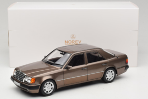 Mercedes 500E W124 Impala Metallic Norev 1:18 183954 Métal Moulé — image 8 sur 8