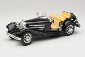 Mercedes 500K Roadster Noir Bburago 1:18 3020-P2 Métal Moulé — image 2 sur 8