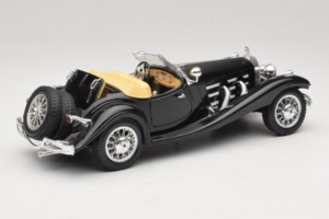 Mercedes 500K Roadster Noir Bburago 1:18 3020-P2 Métal Moulé — image 3 sur 8