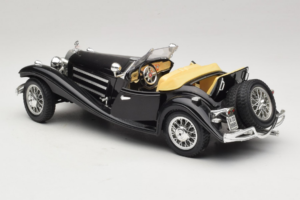 Mercedes 500K Roadster Noir Bburago 1:18 3020-P2 Métal Moulé — image 5 sur 8
