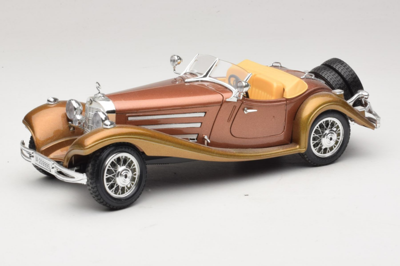Mercedes 500K Roadster Cuivre Metallic Bburago 1:18 3020-P1 Métal Moulé