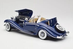 Mercedes 500K Special Roadster Bleu Maisto 1:18 56059 Métal Moulé — image 5 sur 8