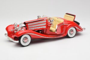 Mercedes 500K Special Roadster Rouge Maisto 1:18 56058 Métal Moulé — image 2 sur 8