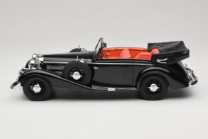 Mercedes 540K Cabriolet Noir Cult Models 1:18 CML184-1 Métal Moulé — image 3 sur 6