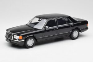 Mercedes 560 SEL W126 Noir Édition Concessionnaire Norev 1:18 B66040599 Métal Moulé