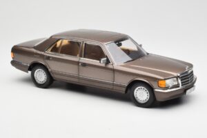 Mercedes 560 SEL W126 Impala Marron Édition Concessionnaire Norev 1:18 B66040646 Métal Moulé — image 6 sur 8