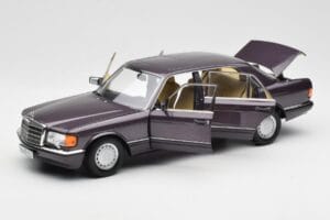 Mercedes 560 SEL W126 Violet Metallic Norev 1:18 183544 Métal Moulé — image 2 sur 8