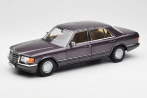 Mercedes 560 SEL W126 Violet Metallic Norev 1:18 183544 Métal Moulé
