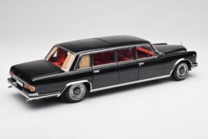 Mercedes 600 Pullman W100 Noir NZG 1:18 1071/50 Métal Moulé — image 3 sur 8