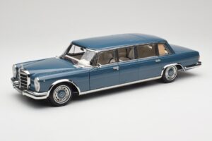 Mercedes 600 Pullman W100 Bleu NZG 1:18 B66040707 Métal Moulé