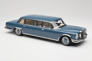 Mercedes 600 Pullman W100 Bleu NZG 1:18 B66040707 Métal Moulé — image 6 sur 8