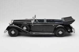 Mercedes 770 W150 Noir MCG 1:18 MCG18207 Métal Moulé — image 3 sur 6